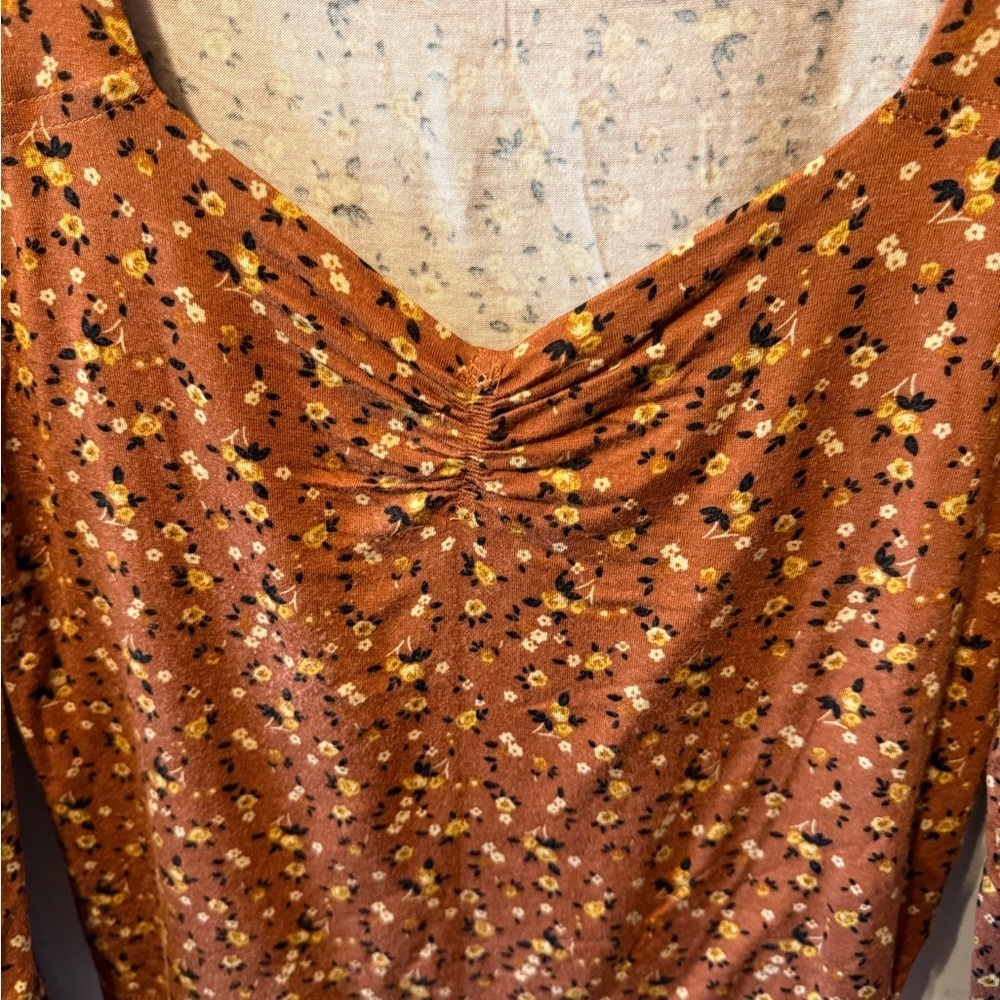 BP Brown Floral Long Sleeve Top NWOT - Picture 2 of 3